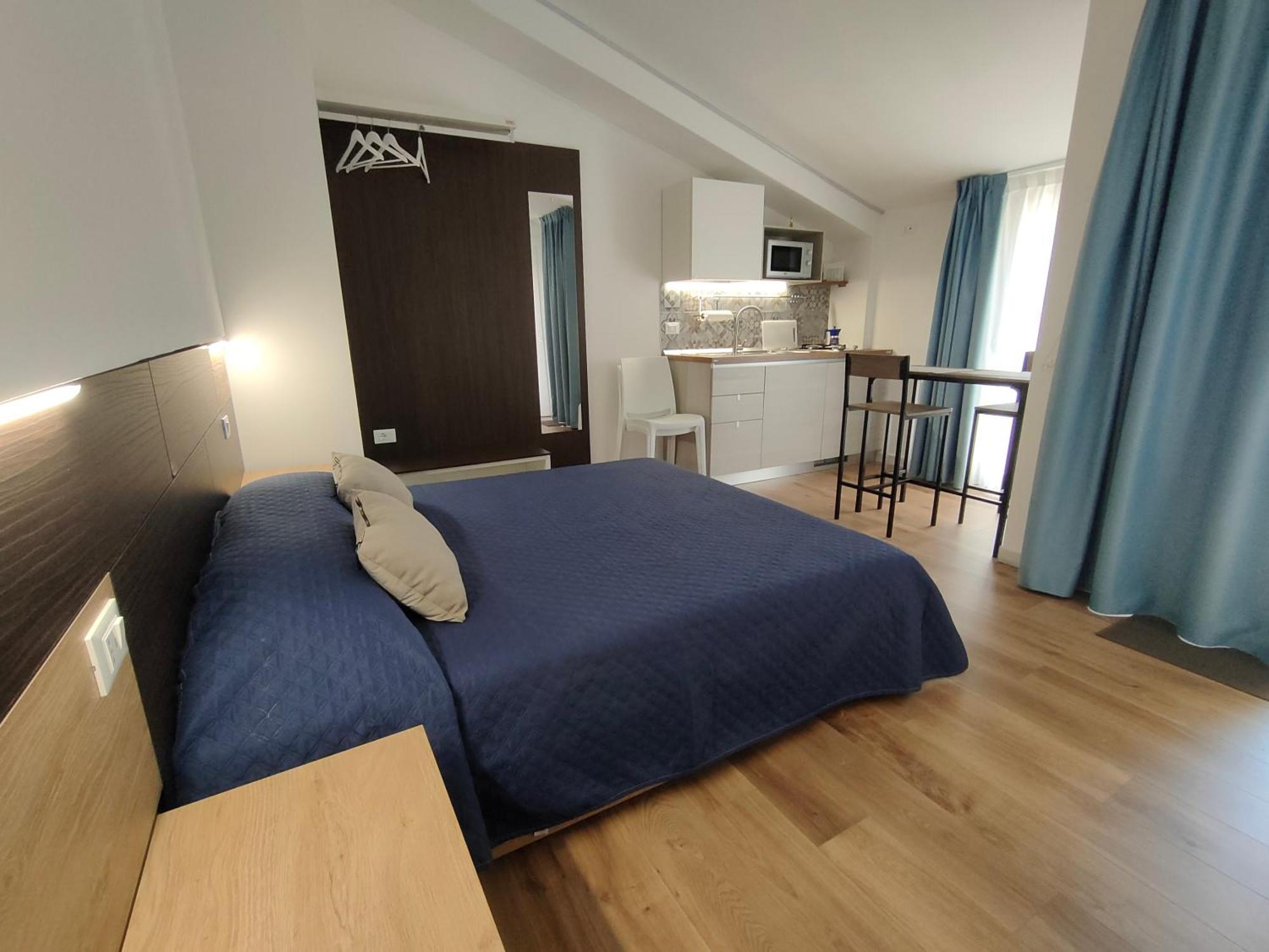 Dh Studio Apartments Кастелламмаре-дель-Голфо Экстерьер фото